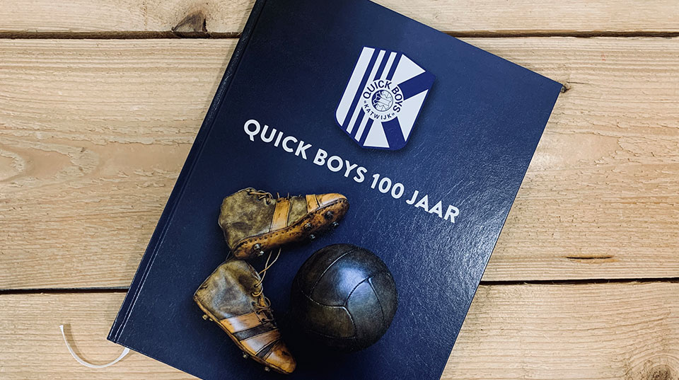 Dune Pebbler voor ‘Quick Boys 100 jaar’ uitgelichte afbeelding